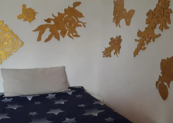 Haus Im Gruenen - Huerth *